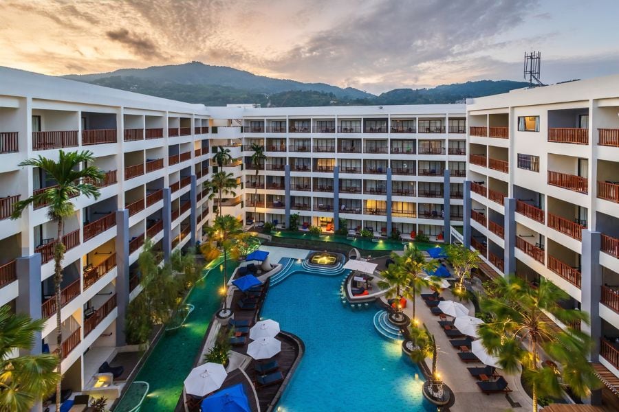 deevana-plaza-phuket-patong